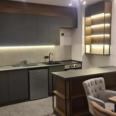 55 M2 In With 5 Stars - Breakfast And Included In The Price 5*